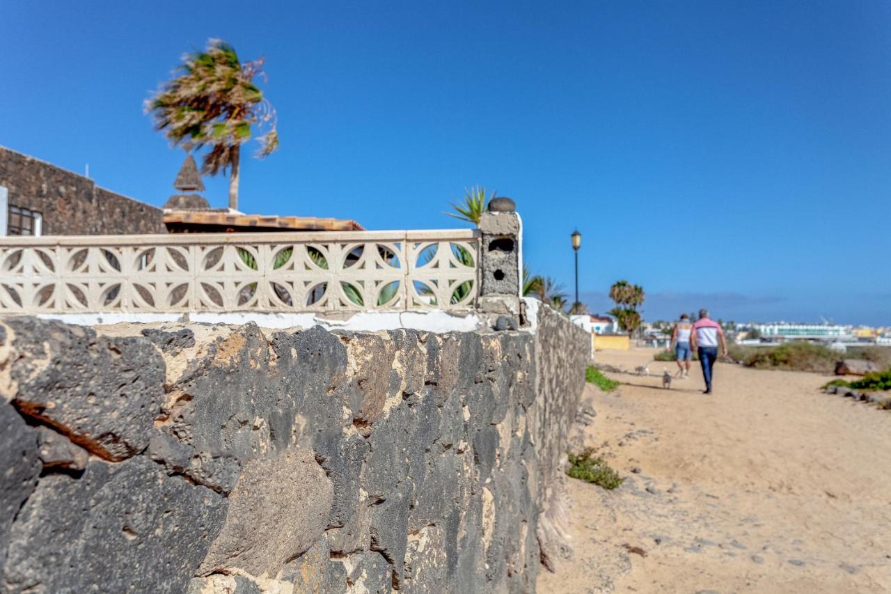 Villa Marina I Beachfront Corralejo By Holidays Home Esterno foto